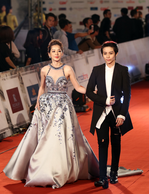 D&agrave;n sao lung linh tại Li&ecirc;n hoan phim A13win Ưu đãi Vip H&agrave; Nội 2016