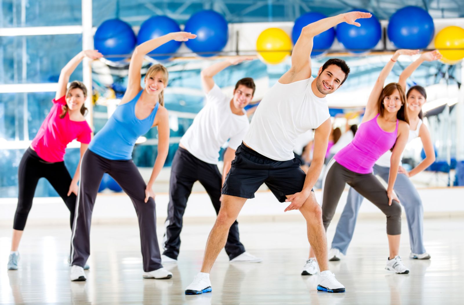 Những th&oacute;i quen l&agrave;m ảnh hưởng sự ph&aacute;t triển của xương