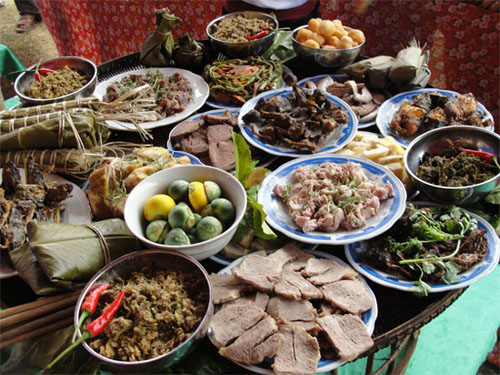 Ngày xuân lang thang qua các miền ẩm thực của người Việt Ngày xuân lang thang qua các miền ẩm thực của người Việt