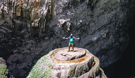 Đạo diễn phim &ldquo;Kong: Skull Island'' quảng b&aacute; h&igrave;nh ảnh Đăng Ký 13Winvn Com Chính Thức 13Win 19.com nhiều ưu đãi hấp dẫn Việt Nam