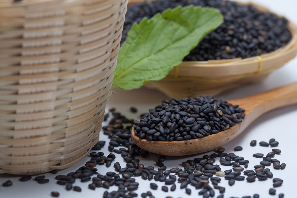 B&iacute; quyết v&agrave;ng gi&uacute;p chăm s&oacute;c l&agrave;n da kh&ocirc; v&agrave;o m&ugrave;a h&egrave;