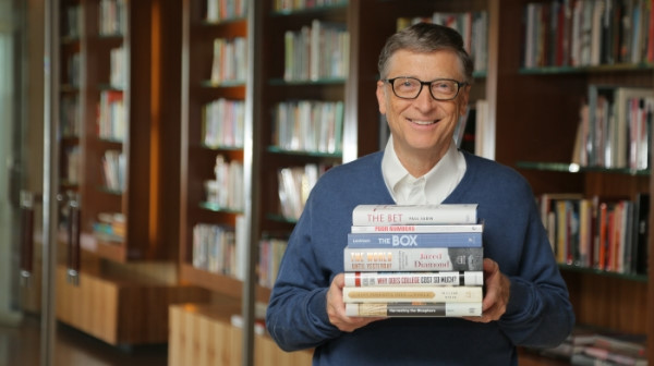Tỷ ph&uacute; Bill Gates v&agrave; những quan điểm sống bất hủ