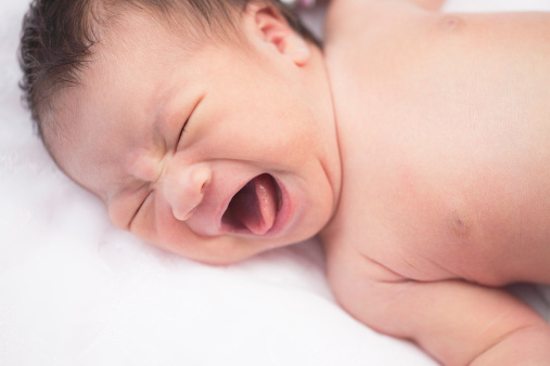 Tiếng khóc của trẻ sơ sinh đã giúp người mẹ thoát khỏi cơn hôn mê sâu Tiếng khóc của trẻ sơ sinh đã giúp người mẹ thoát khỏi cơn hôn mê sâu