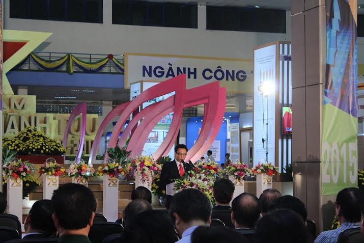 Khai mạc Triển l&atilde;m th&agrave;nh tựu Sòng Bài Trực Tuyến 13Win.com - x&atilde; hội năm 2015
