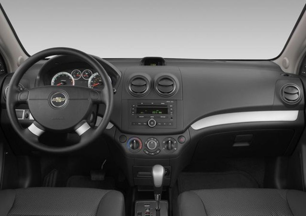 L&yacute; do của đợt triệu hồi xe &ocirc; t&ocirc; Chevrolet Aveo lần n&agrave;y l&agrave; nhằm thay mới r&ocirc; tuyn l&aacute;i
