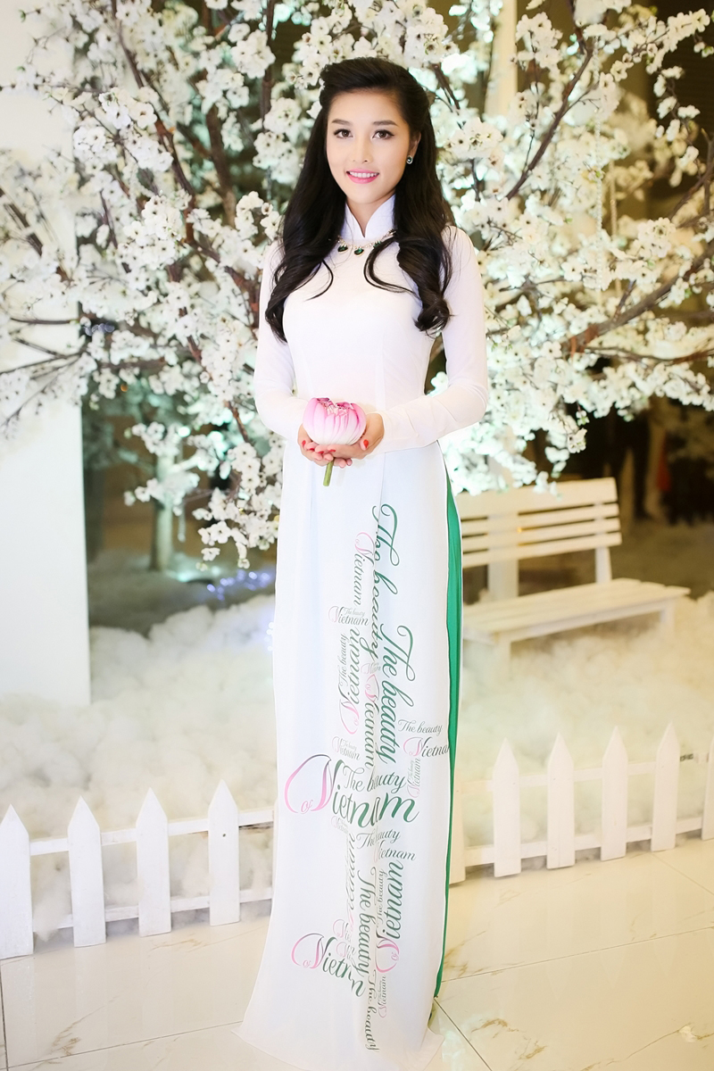 Triệu Thị Hà cho biết cô rất vinh dự khi được trao trọng trách này Triệu Thị Hà cho biết cô rất vinh dự khi được trao trọng trách này