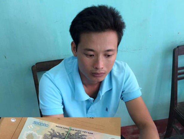 trộm tiền trong nh&agrave; nghỉ
