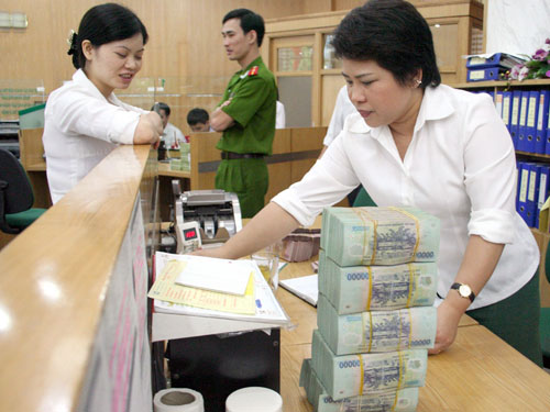 trộm cướp ng&acirc;n h&agrave;ng, si&ecirc;u thị Maximark, k&eacute;t sắt, v&agrave;ng bạc đ&aacute; qu&yacute;