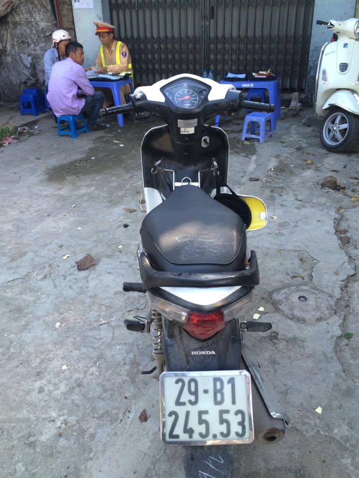 Gặp cảnh s&aacute;t 