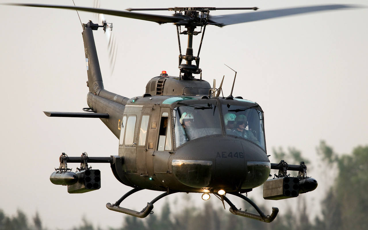 3.305 chiếc trực thăng qu&acirc;n sự UH-1 đ&atilde; bị ph&aacute; hủy tr&ecirc;n chiến trường 