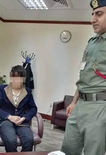 Nam sinh đi lậu máy bay đến Dubai để... ăn mày khi bị bắt. Ảnh: Sohu