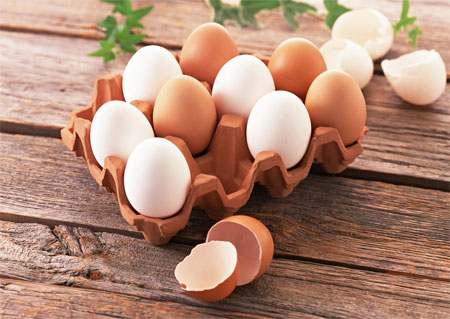Trứng dễ d&agrave;ng nhiễm khuẩn nếu kh&ocirc;ng được bảo quản đ&uacute;ng c&aacute;ch