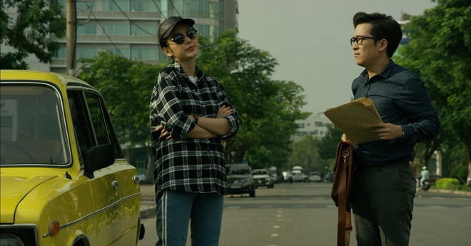Trường Giang t&igrave;nh tứ b&ecirc;n Angela Phương Trinh khiến fan ngỡ ng&agrave;ng