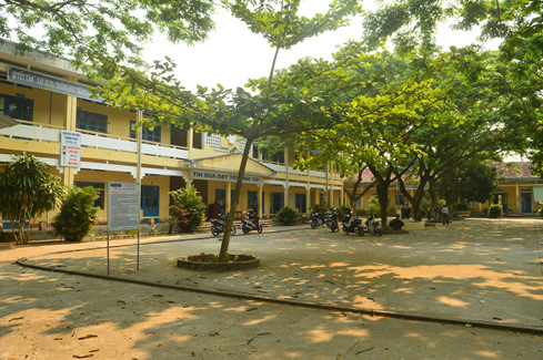 truong-hoc-9-hoc-sinh-chet-duoi