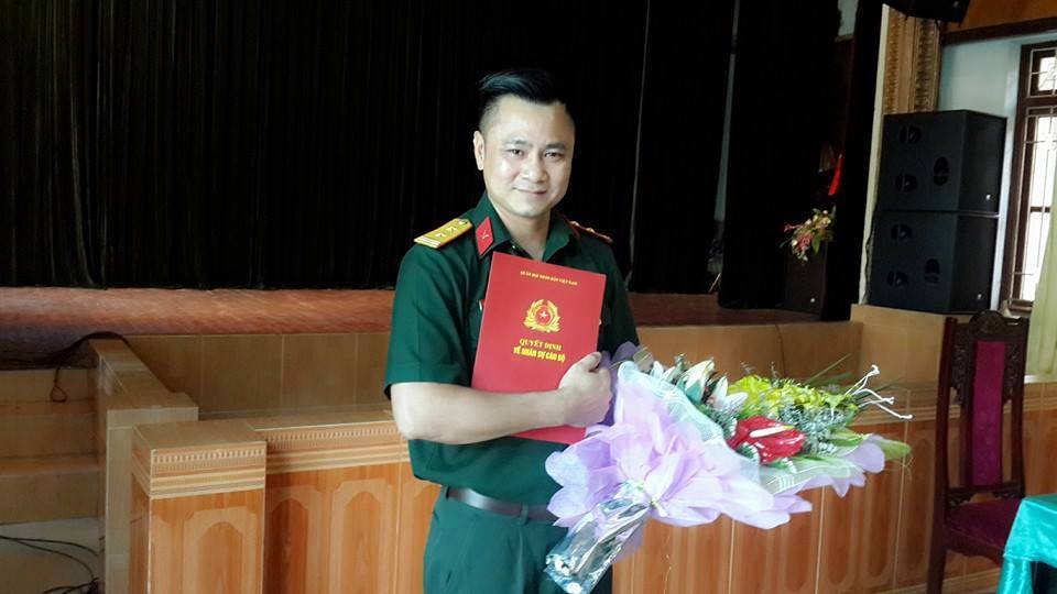Tự Long hiện đang là Phó Giám đốc Nhà hát Chèo Quân đội Tự Long hiện đang là Phó Giám đốc Nhà hát Chèo Quân đội