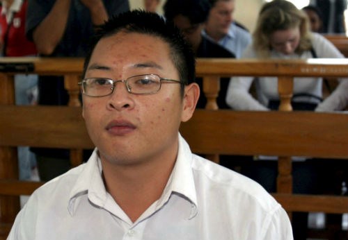 Andrew Chan, một trong hai công dân Úc bị tòa án ở Indonesia kết án tử hình Andrew Chan, một trong hai công dân Úc bị tòa án ở Indonesia kết án tử hình