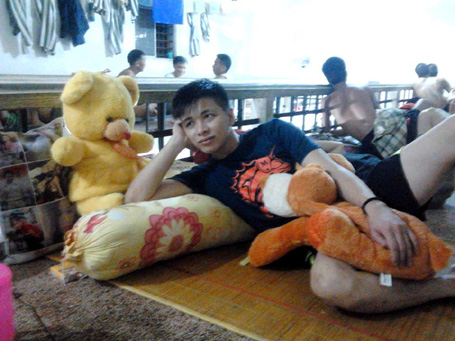 Phạm nh&acirc;n v&ocirc; tư 