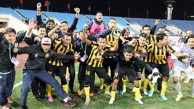 B&aacute;o ch&iacute; thế giới, Malaysia, thắng kh&ocirc;ng tưởng, FIFA, lội ngược d&ograve;ng, Suzuki Cup