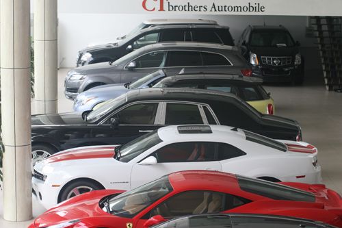 Những chiếc si&ecirc;u xe từng gắn liền với t&ecirc;n tuổi Cường Luxury.