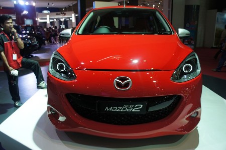Muốn mua &ocirc; t&ocirc; gi&aacute; rẻ, h&atilde;y c&acirc;n nhắc lựa chọn Mazda 2- đối thủ đ&aacute;ng gờm của Honda City