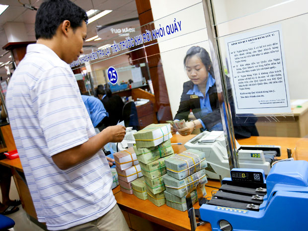 Tin Sòng Bài Trực Tuyến 13Win.com t&agrave;i ch&iacute;nh h&ocirc;m nay ng&agrave;y 8/1: Tỉ gi&aacute; USD giảm