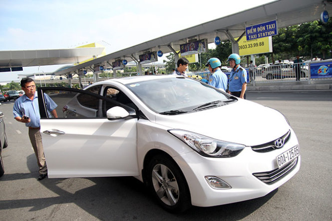 taxi uber, taxi gi&aacute; rẻ, vận tải &ocirc; t&ocirc;, Luật Giao th&ocirc;ng đường bộ, nghị định kinh doanh, Bộ GTVT, taxi truyền thống