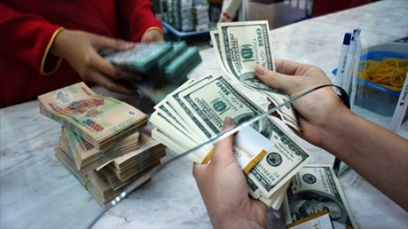Ph&oacute; Thống đốc Ng&acirc;n h&agrave;ng Nh&agrave; nước l&yacute; giải việc điều chỉnh tỷ gi&aacute; lần 2