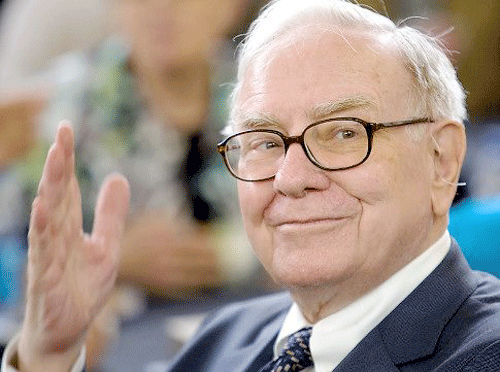 Nh&agrave; tỷ ph&uacute; Warren Buffett cho rằng việc tiết kiệm tiền l&agrave; cần thiết trong kinh doanh