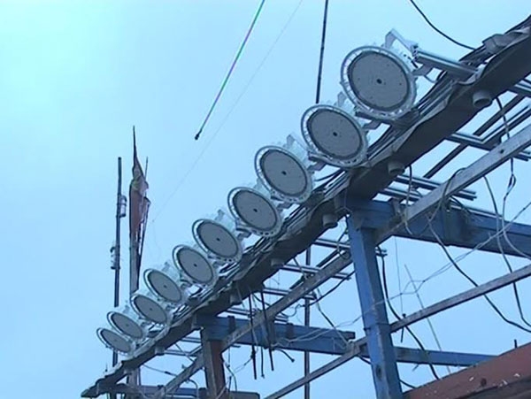 Việc ứng dụng hệ thống đ&egrave;n LED nhằm gi&uacute;p b&agrave; con ngư d&acirc;n tiết kiệm chi ph&iacute;, n&acirc;ng cao năng suất đ&aacute;nh bắt xa bờ