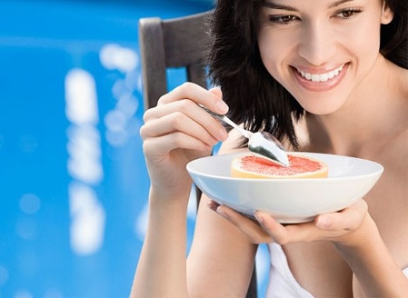 Ung thư cổ tử cung đặc biệt nguy hiểm cần ph&ograve;ng ngừa nghi&ecirc;m ngặt