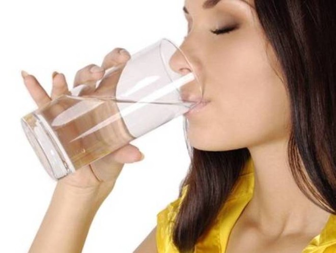 Tuy nhi&ecirc;n nước đun s&ocirc;i để nguội rất dễ bị t&aacute;i nhiễm khuẩn, ảnh hưởng 13Win19 ưu đãi hấp dẫn