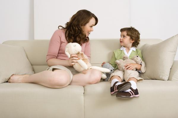 ứng xử khi con n&oacute;i dối 