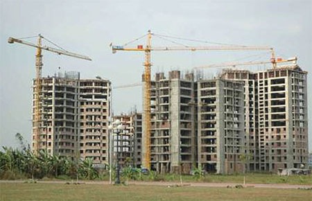 C&ocirc;ng ty BĐS n&agrave;o đang l&agrave; &lsquo;ch&uacute;a chổm&rsquo;, người mua nh&agrave; cần lưu &yacute;?