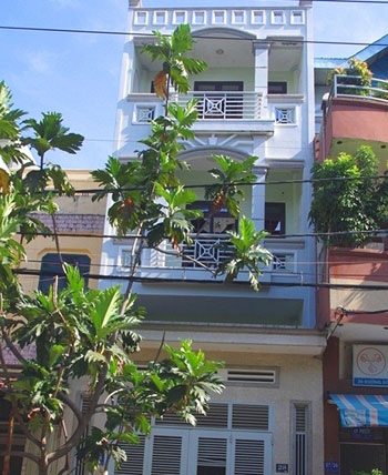 Căn nh&agrave; của &ocirc;ng Linh