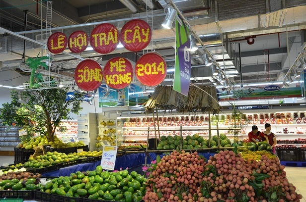 Si&ecirc;u thị Ocean Mart đẩy mạnh ti&ecirc;u thụ vải thiều