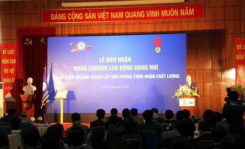 Quang cảnh buổi lễ Đ&oacute;n nhận Hu&acirc;n chương Lao động hạng Nh&igrave; v&agrave; kỷ niệm 20 năm th&agrave;nh lập BoA