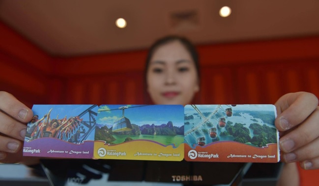 Vé đi cáp treo.  Ảnh Trí Thức Trẻ