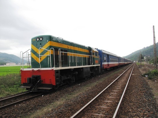 Sẽ c&oacute; th&ecirc;m 84 chuyến t&agrave;u tuyến H&agrave; Nội-TP HCM phục vụ nghỉ lễ 30/4