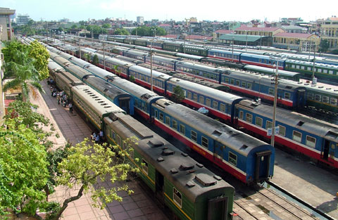 Gi&aacute; v&eacute; t&agrave;u hỏa giảm l&agrave; động th&aacute;i thu h&uacute;t h&agrave;nh kh&aacute;ch của ng&agrave;nh đường sắt