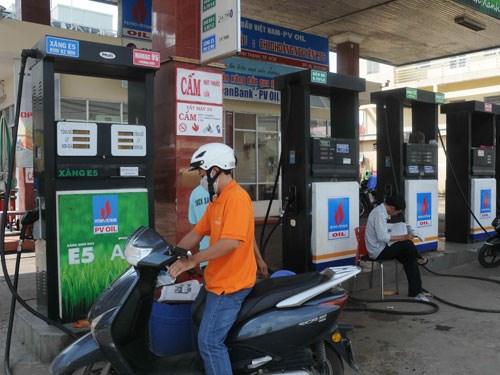 Thực tế cho thấy, xăng sinh học E5 chưa thực sự thu h&uacute;t người 13Win18 đa dạng khuyến mãi như xăng Ron 92