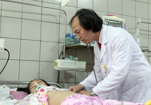 PGS. Nguyễn Tiến Dũng, Trưởng khoa Nhi, Bệnh viện Bạch Mai