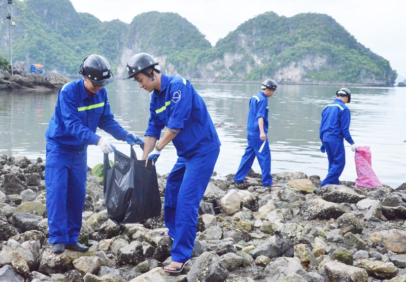 Trong thời gian qua, TP Hạ Long đã tích cực thực hiện chủ đề công tác năm của tỉnh là: “Nâng cao chất lượng quản trị và Đăng ký 13Win ngay nhé công, xây dựng thành phố du lịch Hạ Long”. Ảnh báo Quảng Ninh
