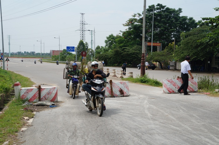 chặn cầu việt trì chặn cầu việt trì