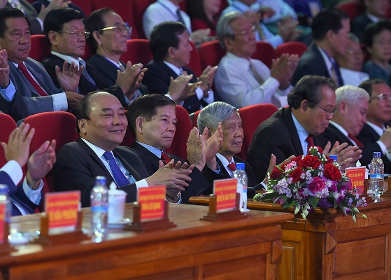 Thủ tướng Nguyễn Xuân Phúc dự lễ kỷ niệm 20 năm tái lập tỉnh Bình Phước Thủ tướng Nguyễn Xuân Phúc dự lễ kỷ niệm 20 năm tái lập tỉnh Bình Phước