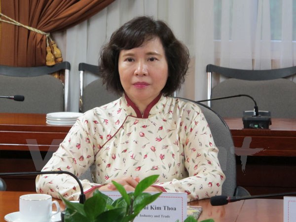 Thứ trưởng Công Thương Hồ Thị Kim Thoa. Thứ trưởng Công Thương Hồ Thị Kim Thoa.