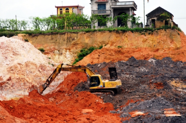 khai thác khoáng sản trái phép ở thị xã đông triều khai thác khoáng sản trái phép ở thị xã đông triều