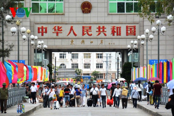 Quảng Ninh: Phát hiện 107 người TQ sang VN không làm thủ tục nhập cảnh Quảng Ninh: Phát hiện 107 người TQ sang VN không làm thủ tục nhập cảnh