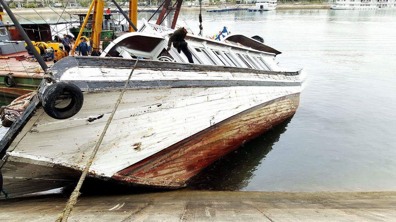 Chìm tàu tại Cảng Tuần Châu Chìm tàu tại Cảng Tuần Châu