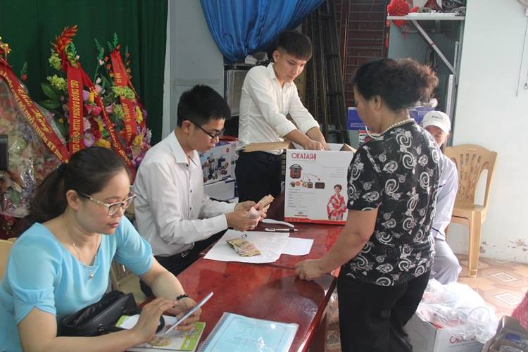 Quản ý thị trường kiểm tra hàng hóa của Công ty CP Truyền thông Vinaco Quản ý thị trường kiểm tra hàng hóa của Công ty CP Truyền thông Vinaco