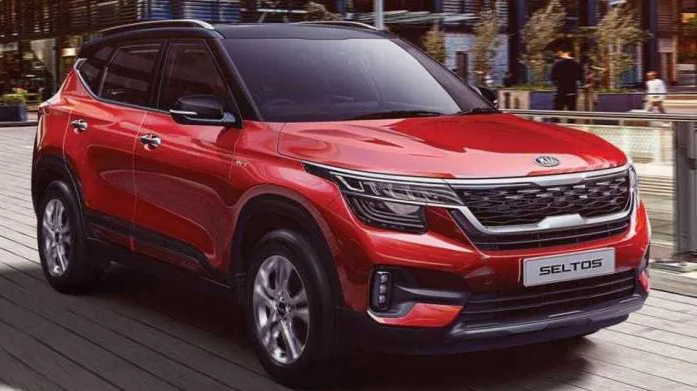 Kia Seltos c&oacute; gi&aacute; lăn b&aacute;nh rẻ bất ngờ sau khi được giảm 50% lệ ph&iacute; trước bạ